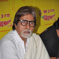 Amitabh Bachchan - Big B with Aarakshan team | Picture 45623